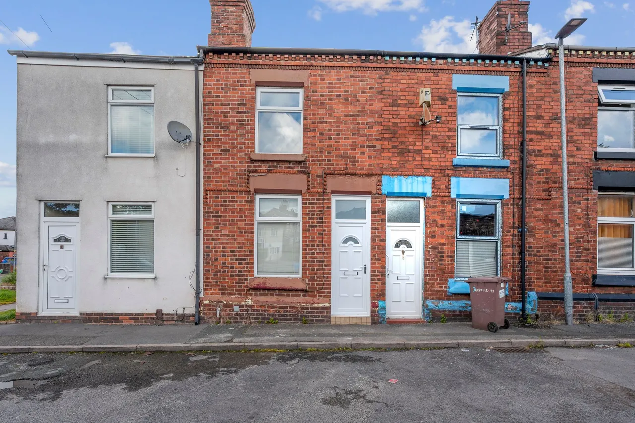 2 bed house for sale — Hawthorn Road, Sutton Leach, St. Helens, St. Helens, WA9 4PT