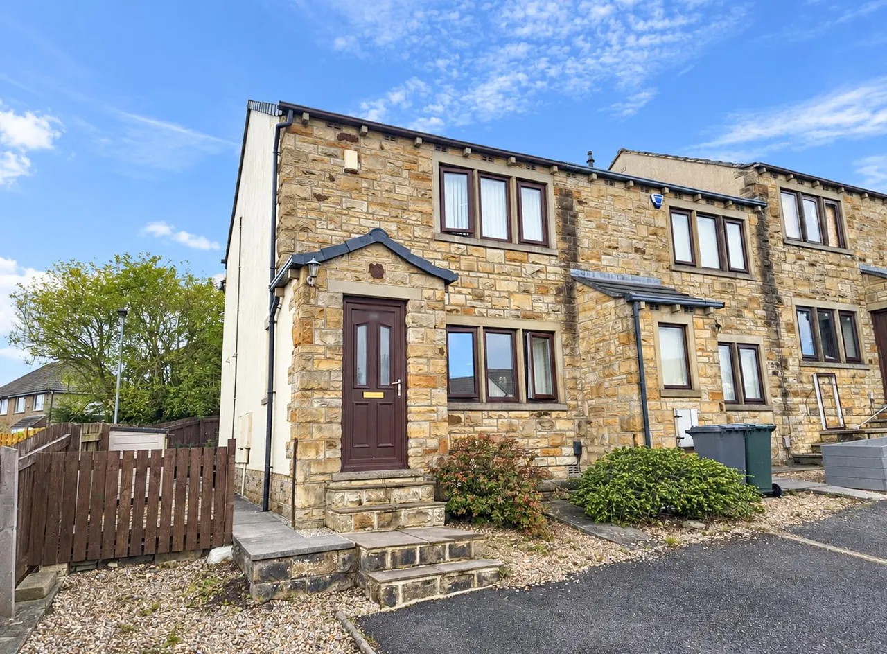 2 bed house for sale — Rose Meadows, Keighley, BD22 6LW