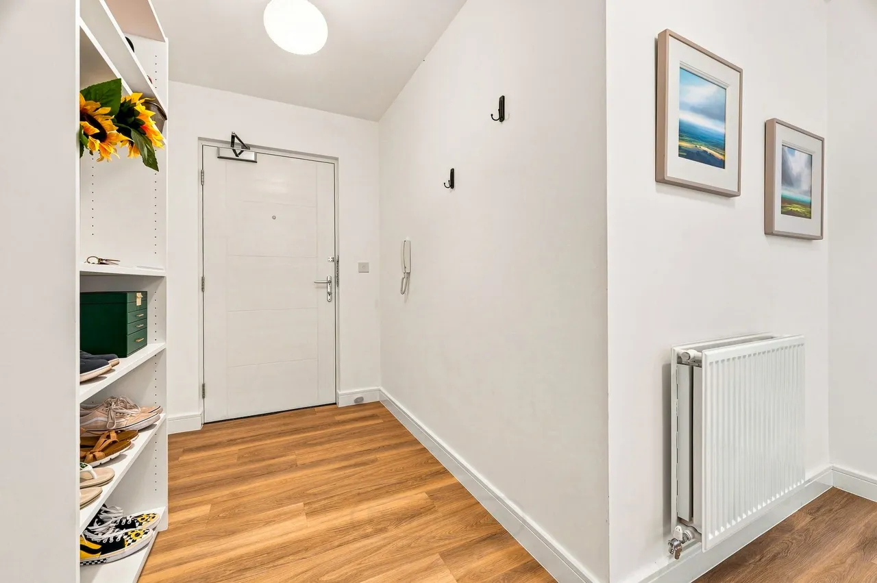 Flat 9, 3 Dickens Lane, Milton Keynes, Kents Hill Park, MK7 6FH, photo 5