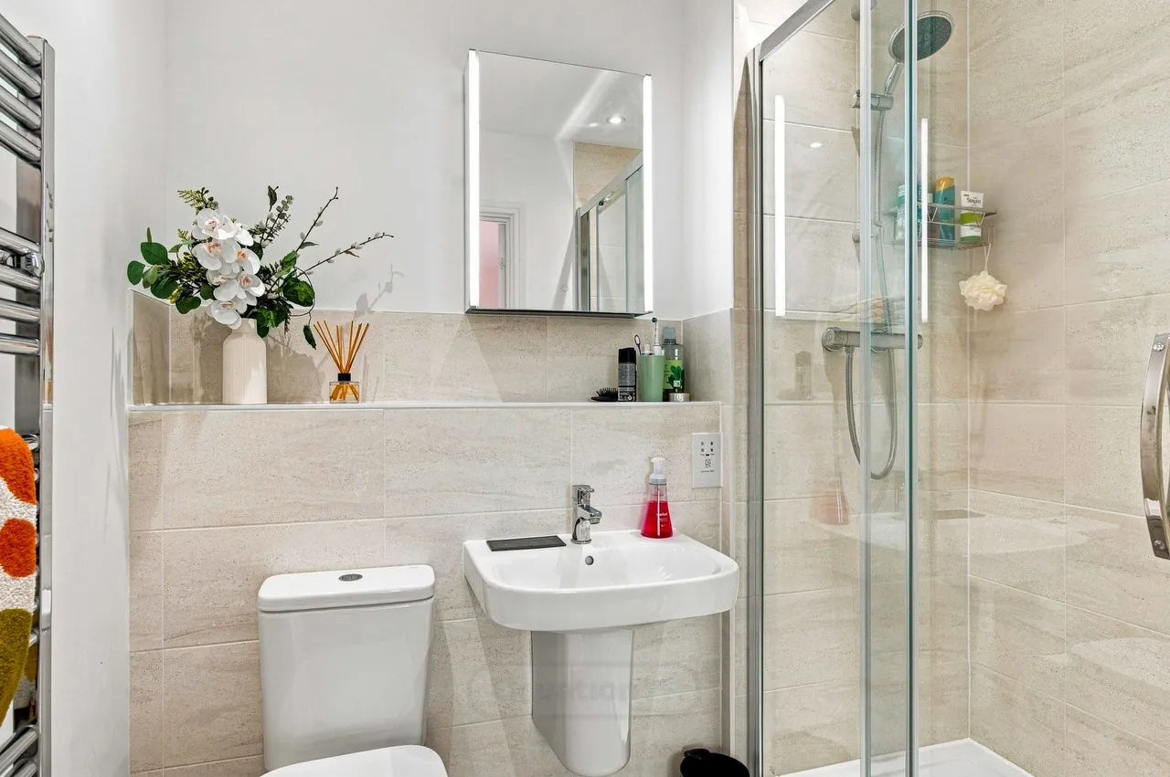 Flat 9, 3 Dickens Lane, Milton Keynes, Kents Hill Park, MK7 6FH, photo 13