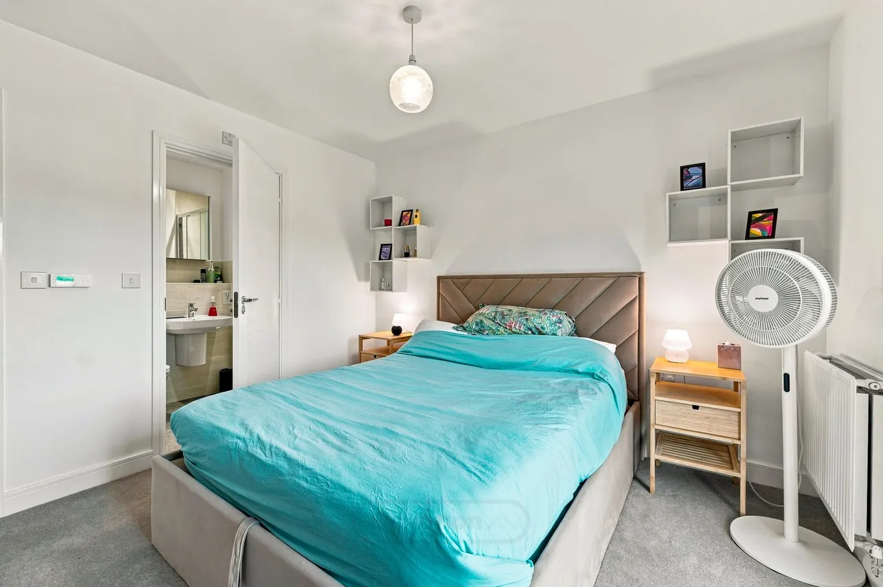 Flat 9, 3 Dickens Lane, Milton Keynes, Kents Hill Park, MK7 6FH, photo 11