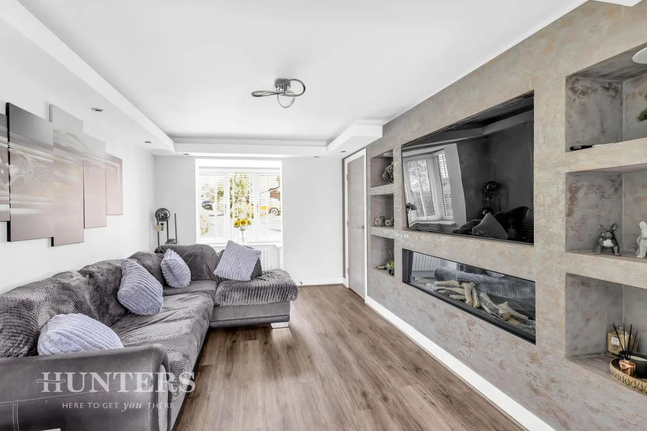 Guardian Close, Wardle, OL12, photo 5