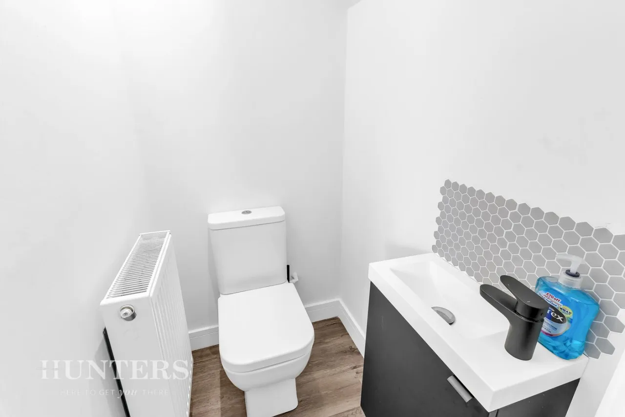 Guardian Close, Wardle, OL12, photo 15