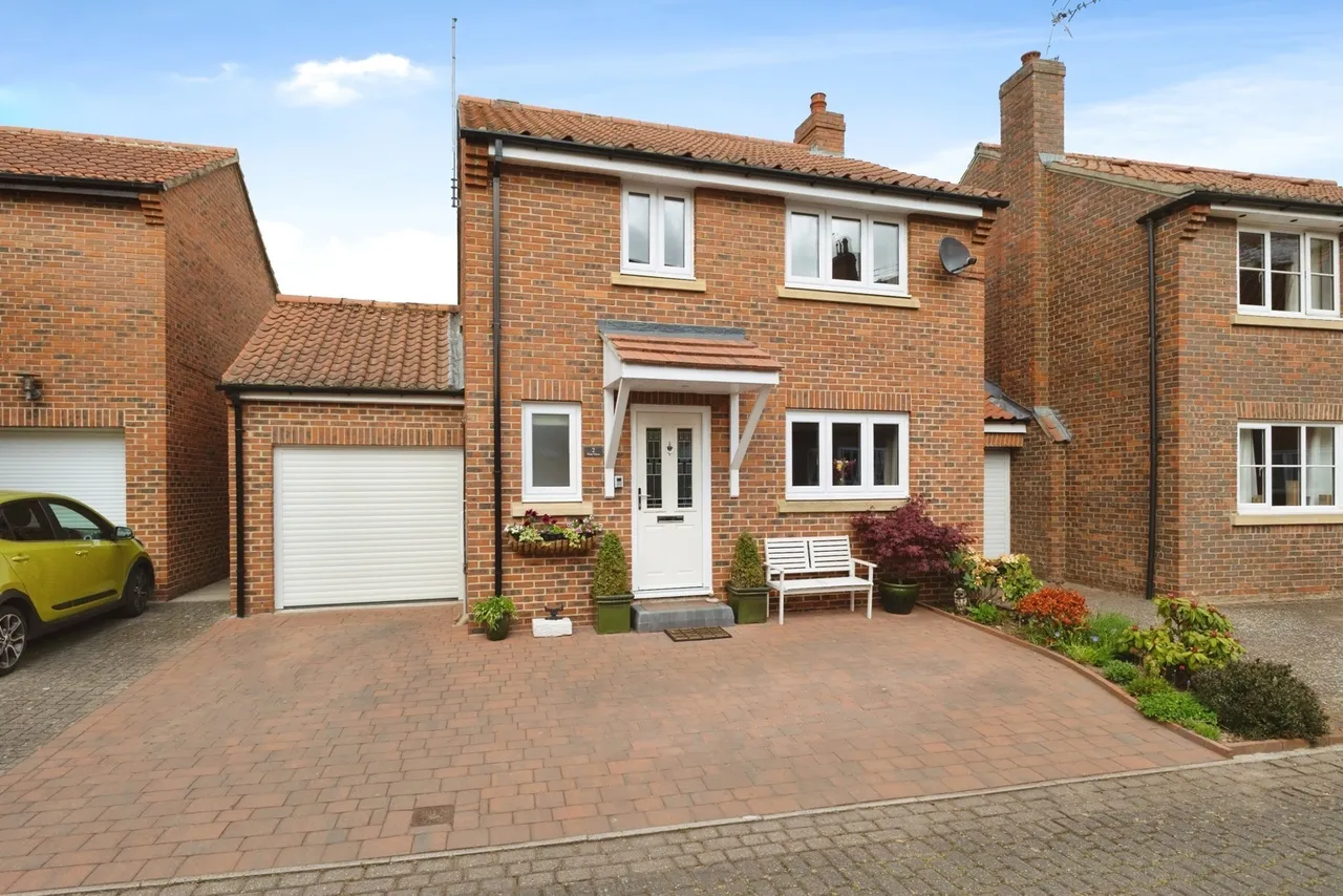 3 bed house for sale — West Mews, Yarm, Durham, TS15