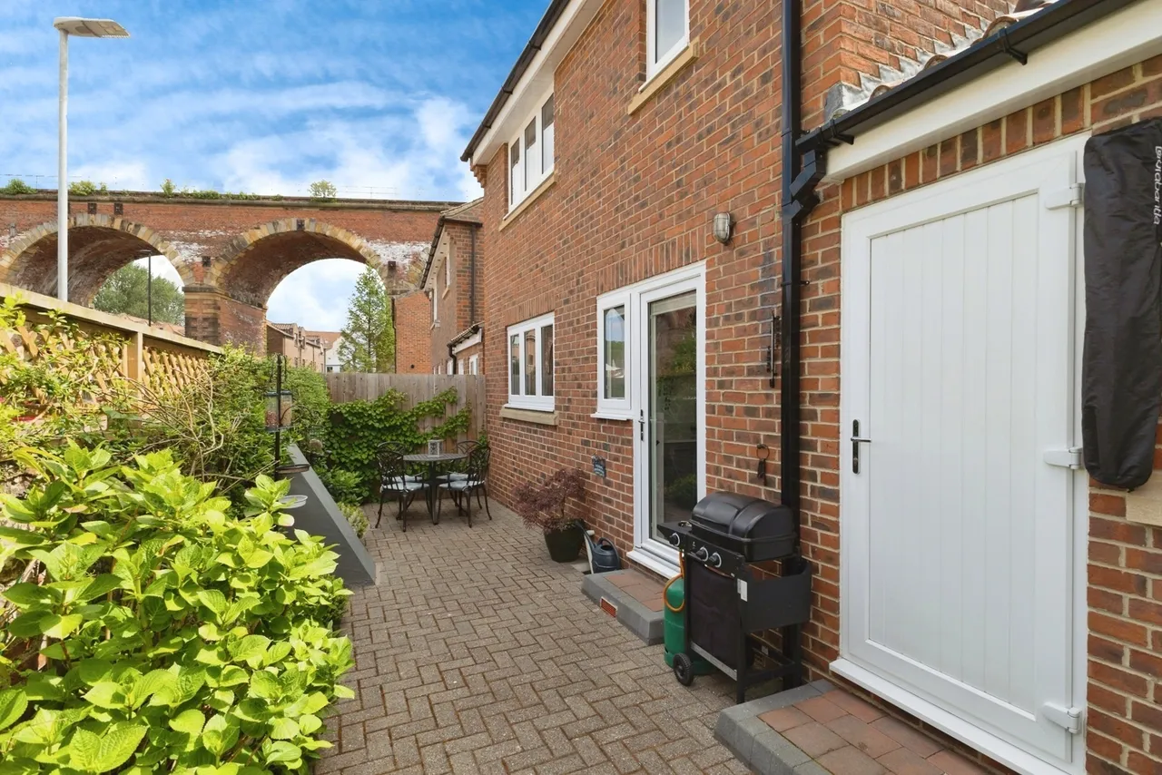 West Mews, Yarm, Durham, TS15, photo 16