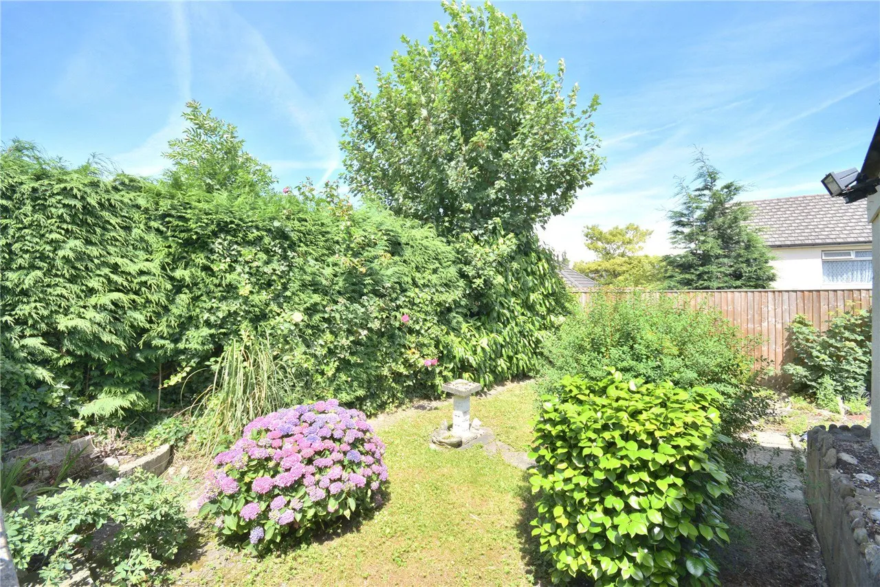 The Oval, Leeds, LS14, photo 9