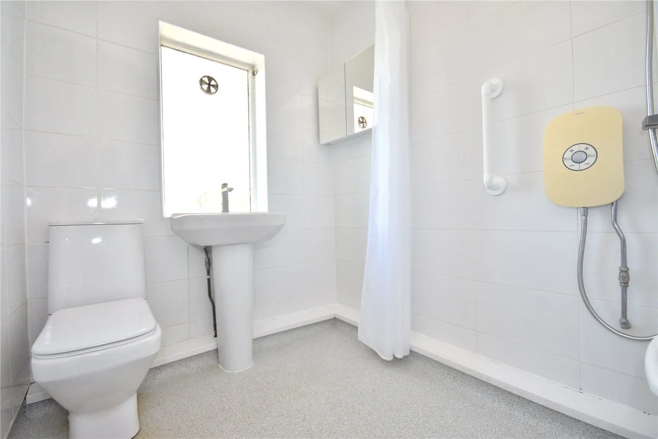 The Oval, Leeds, LS14, photo 7
