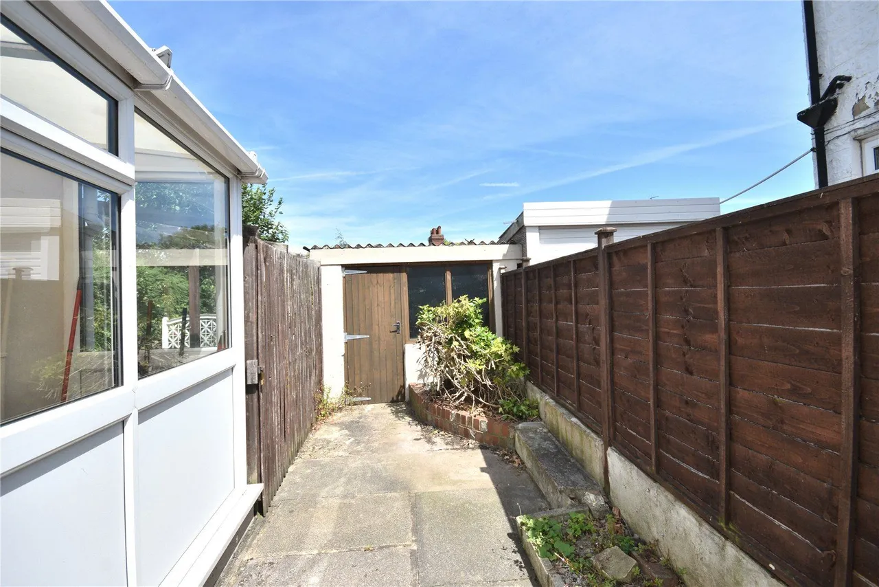 The Oval, Leeds, LS14, photo 10