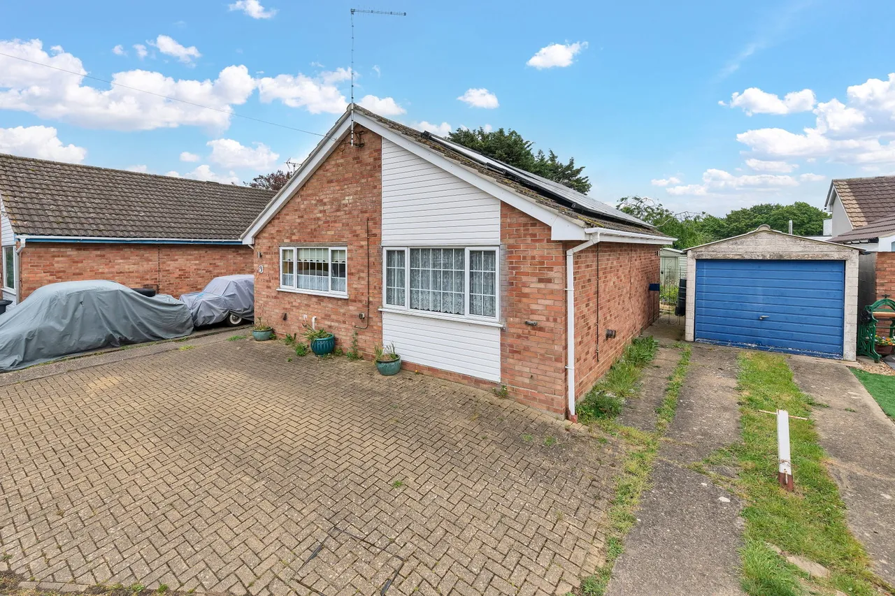 3 bed house for sale, Middlefield Road, Sawtry, PE28