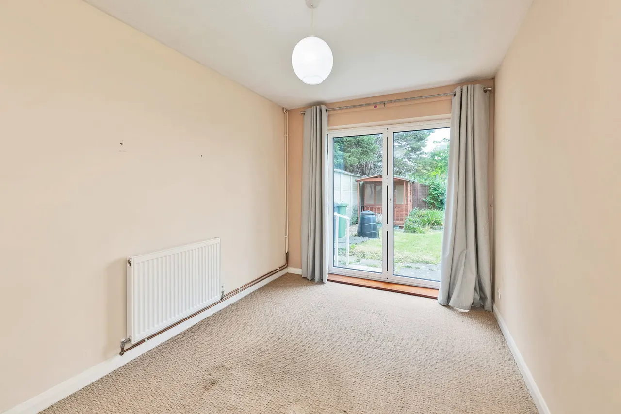 Middlefield Road, Sawtry, PE28, photo 8