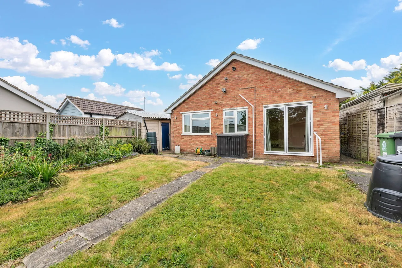 Middlefield Road, Sawtry, PE28, photo 13