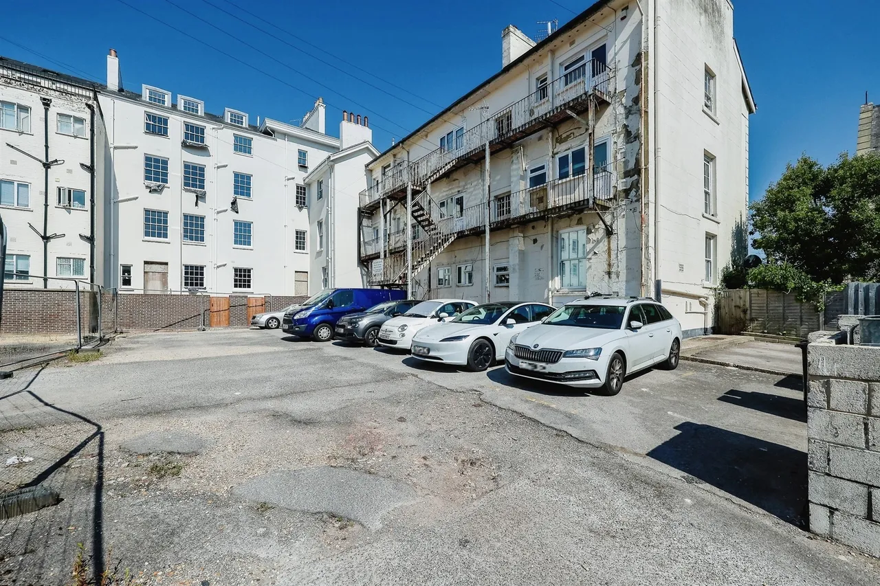 Kent Road, Southsea, PO5, photo 17