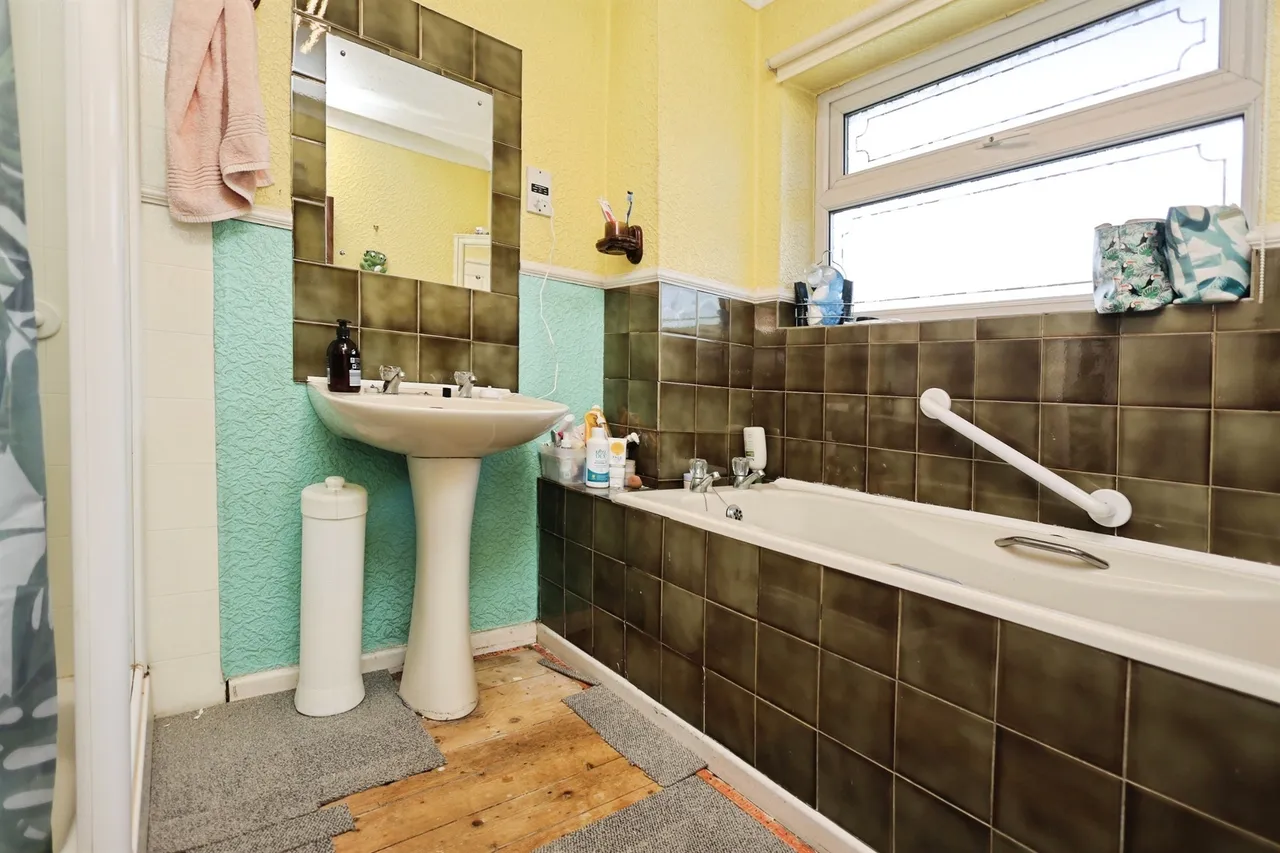 Delamere Close, Birmingham, B36, photo 13