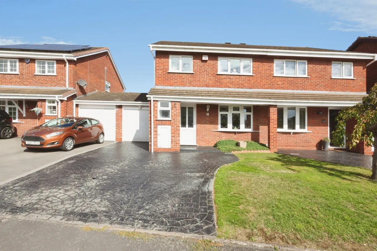3 bed house for sale, Delamere Close, Birmingham, B36
