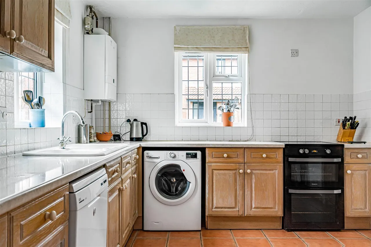 Clover Court, Cambridge, CB1, photo 5