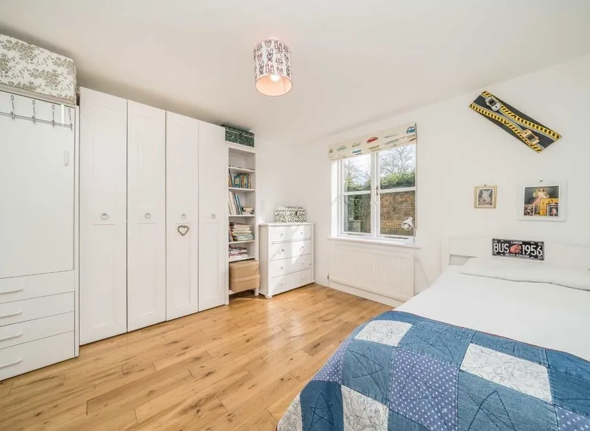 Kingsworthy Close, Kingston Upon Thames, KT1, photo 4