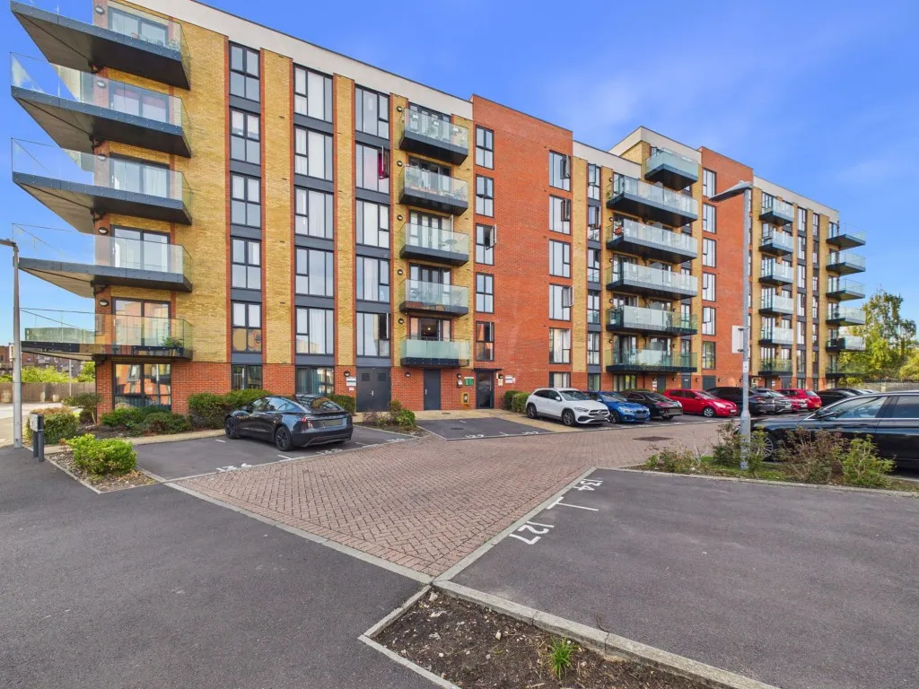 1 bed flat for sale, Oscar Wilde Road, Reading, RG1