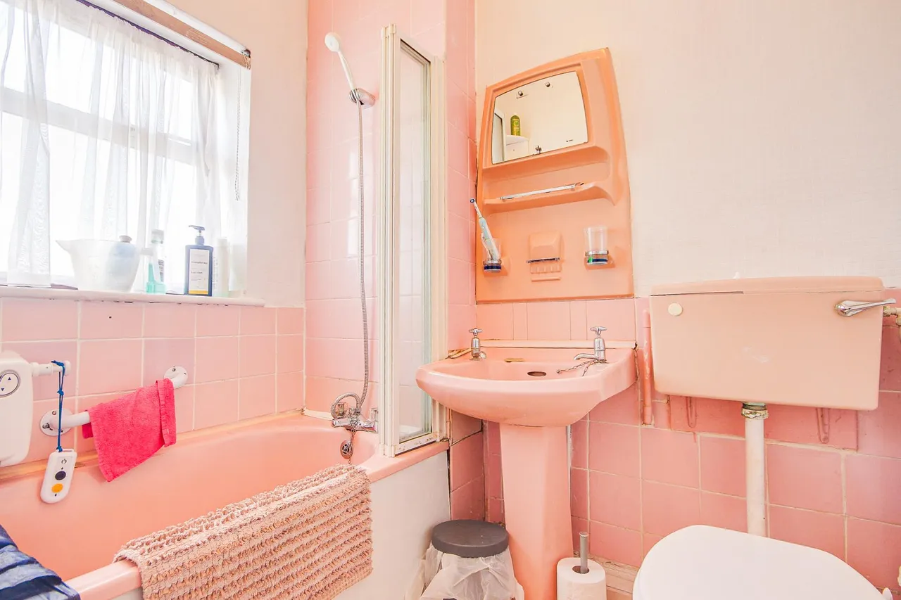 Barnwood Road, Gloucester, GL2, photo 10