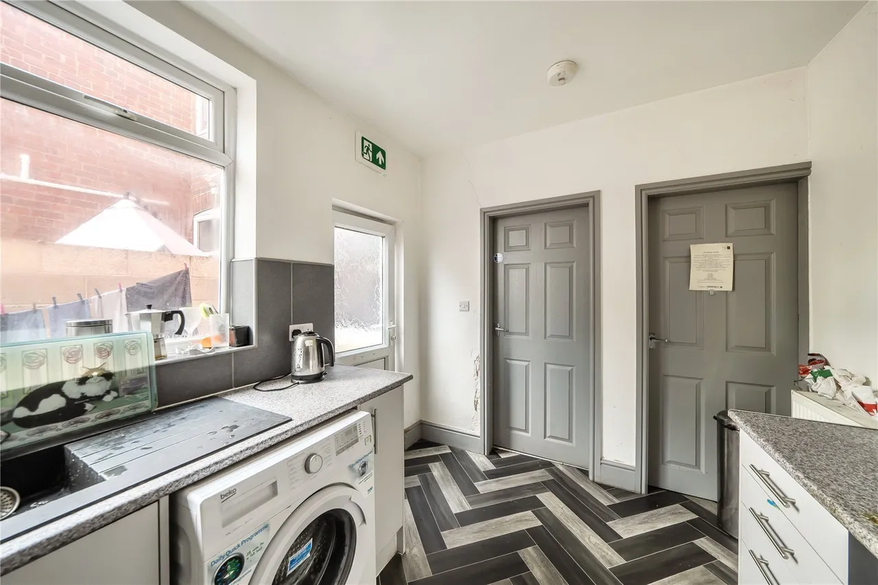 Hexthorpe Road, Doncaster, South Yorkshire, DN4, photo 7