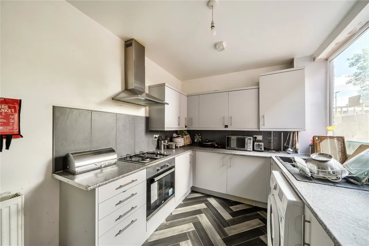 Hexthorpe Road, Doncaster, South Yorkshire, DN4, photo 8