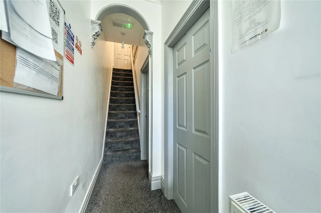 Hexthorpe Road, Doncaster, South Yorkshire, DN4, photo 5