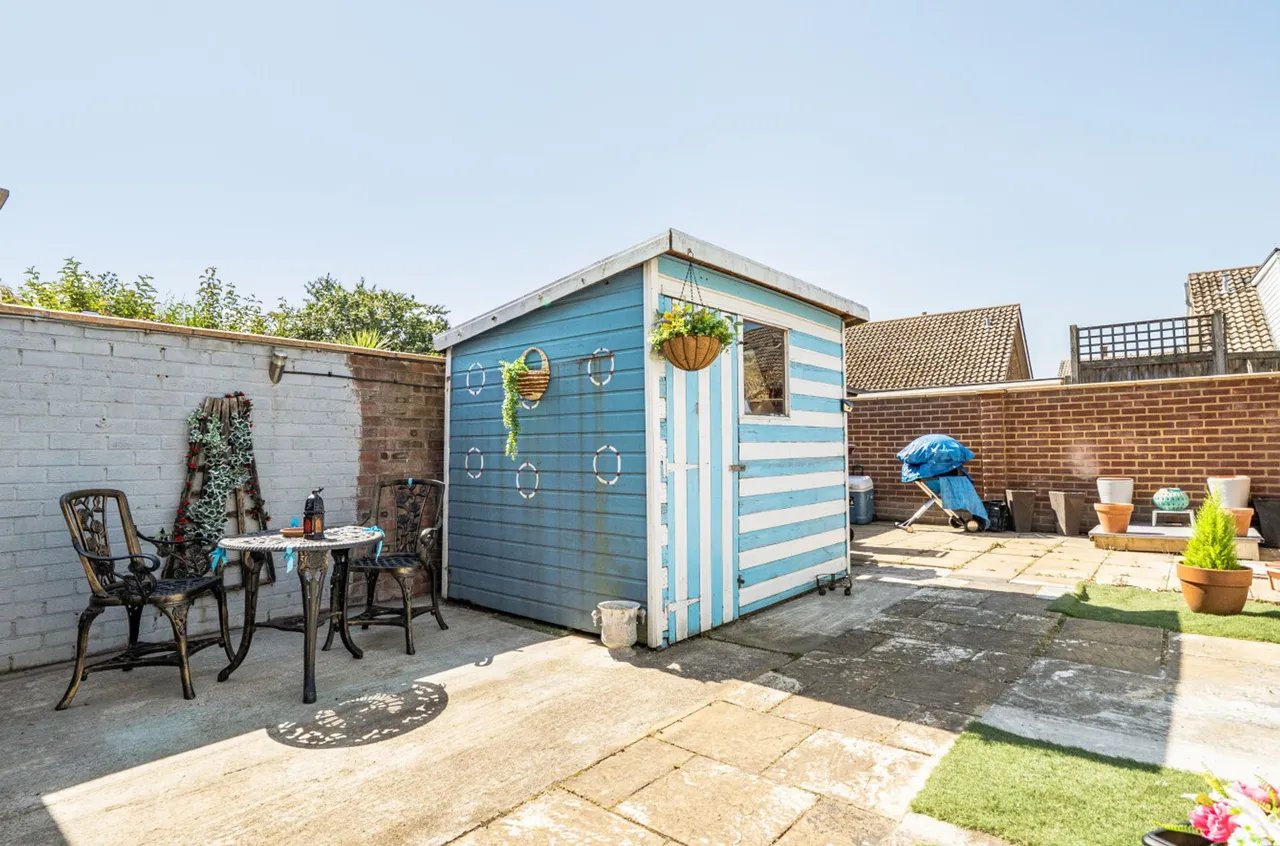 Church Road, Selsey, PO20, photo 17