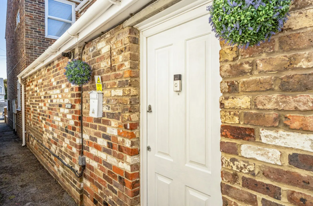 Church Road, Selsey, PO20, photo 16