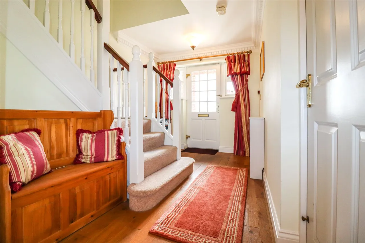 Elvetham Crescent, Fleet, Hampshire, GU51 1BU, photo 5