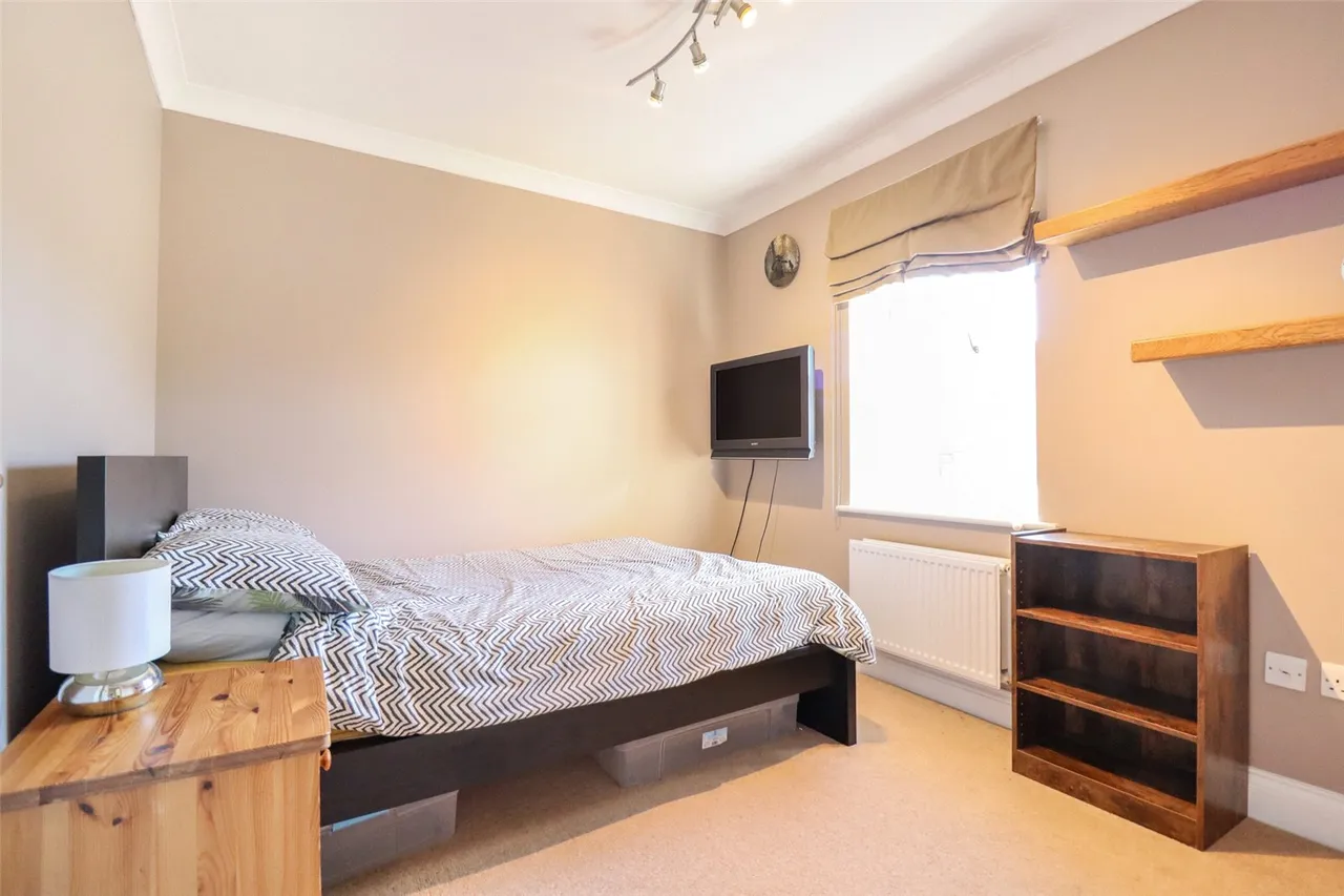 Elvetham Crescent, Fleet, Hampshire, GU51 1BU, photo 12