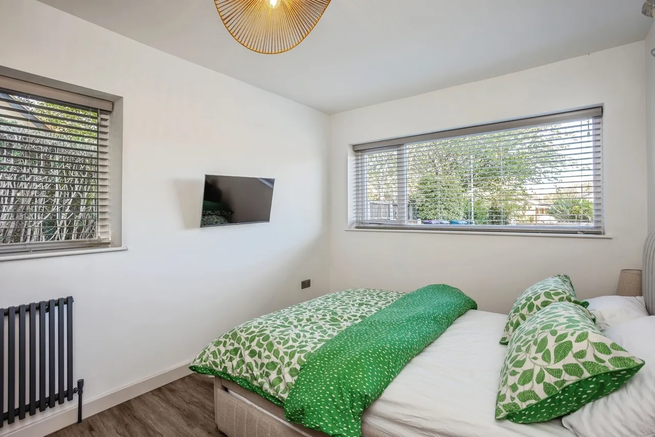 Beech Close, Edwalton, NG12, photo 22