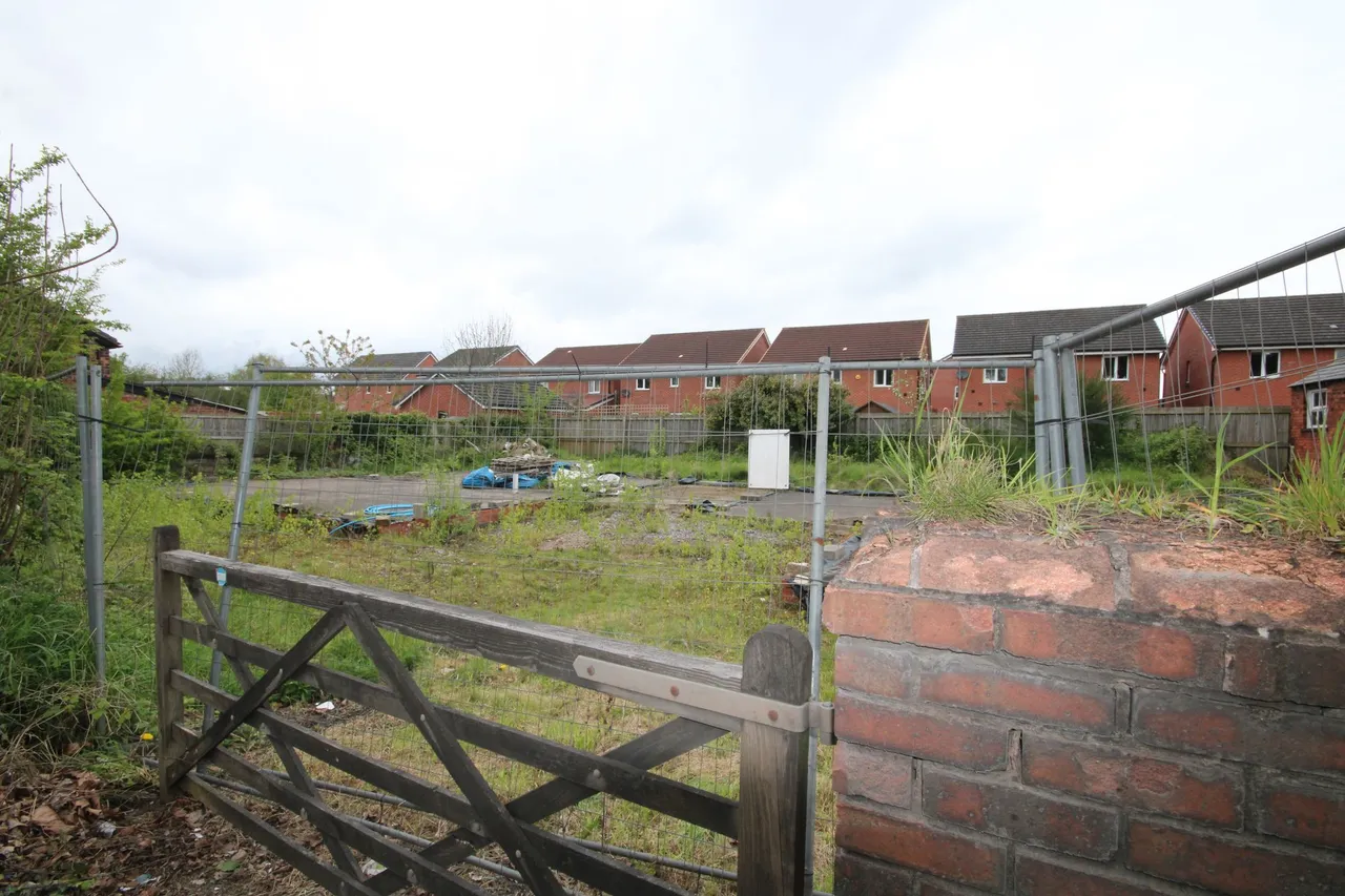 Land at, Holmes Chapel Road, Middlewich, CW10 0JA, photo 6