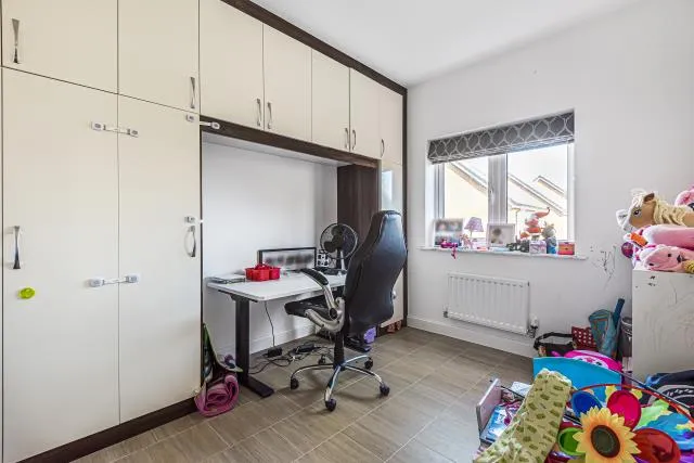Diamond Drive, Didcot, OX11, photo 6