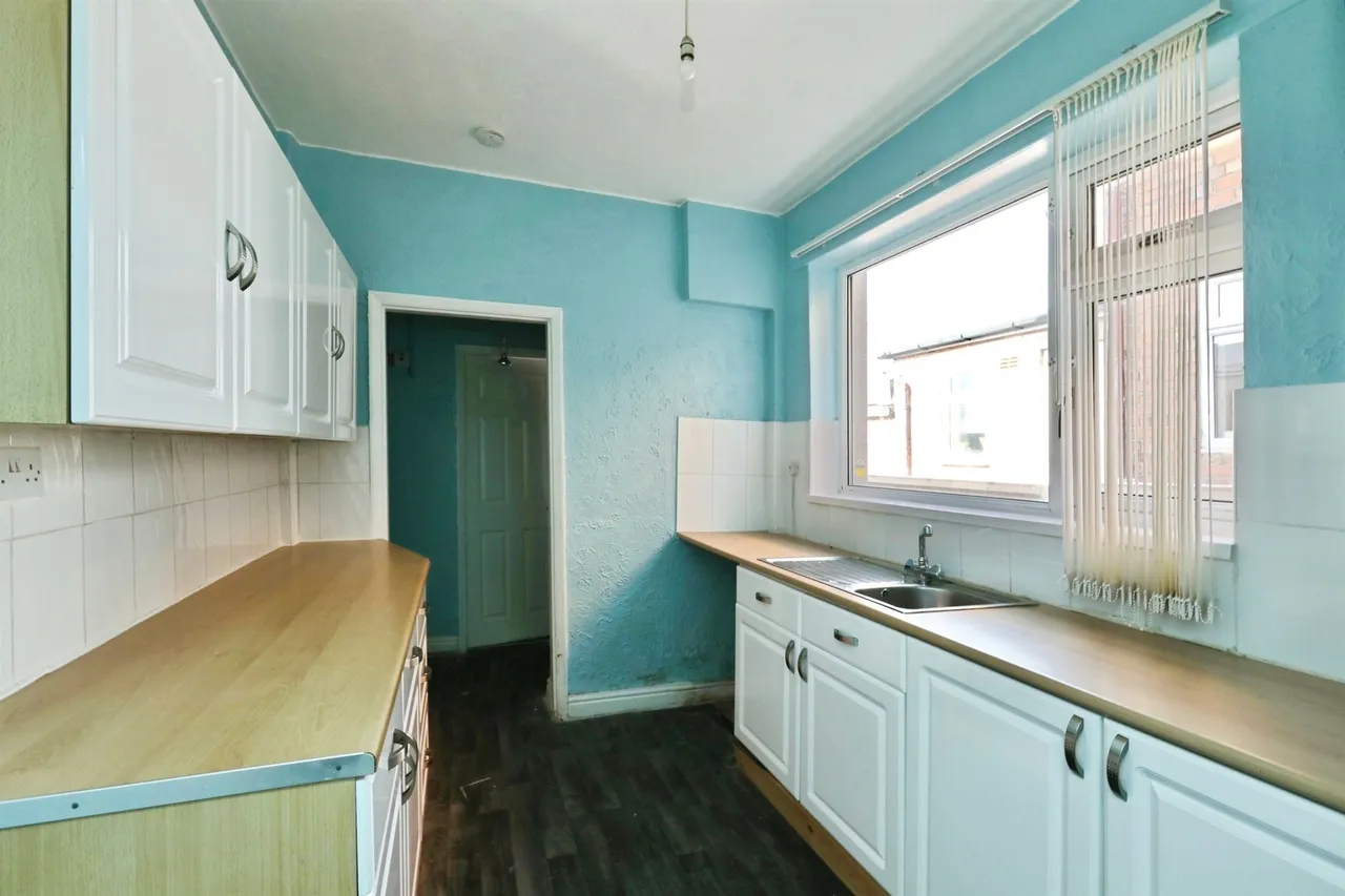 Doe Quarry Lane, Dinnington, Sheffield, photo 3