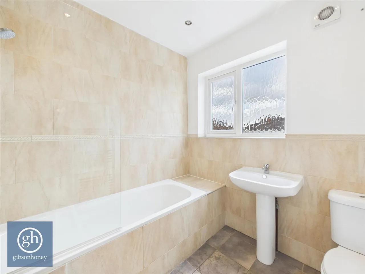 Hartland Drive, Ruislip, HA4, photo 3