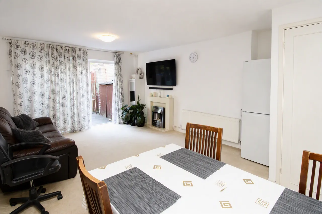 Coverdale Gardens, Croydon CR0, photo 9