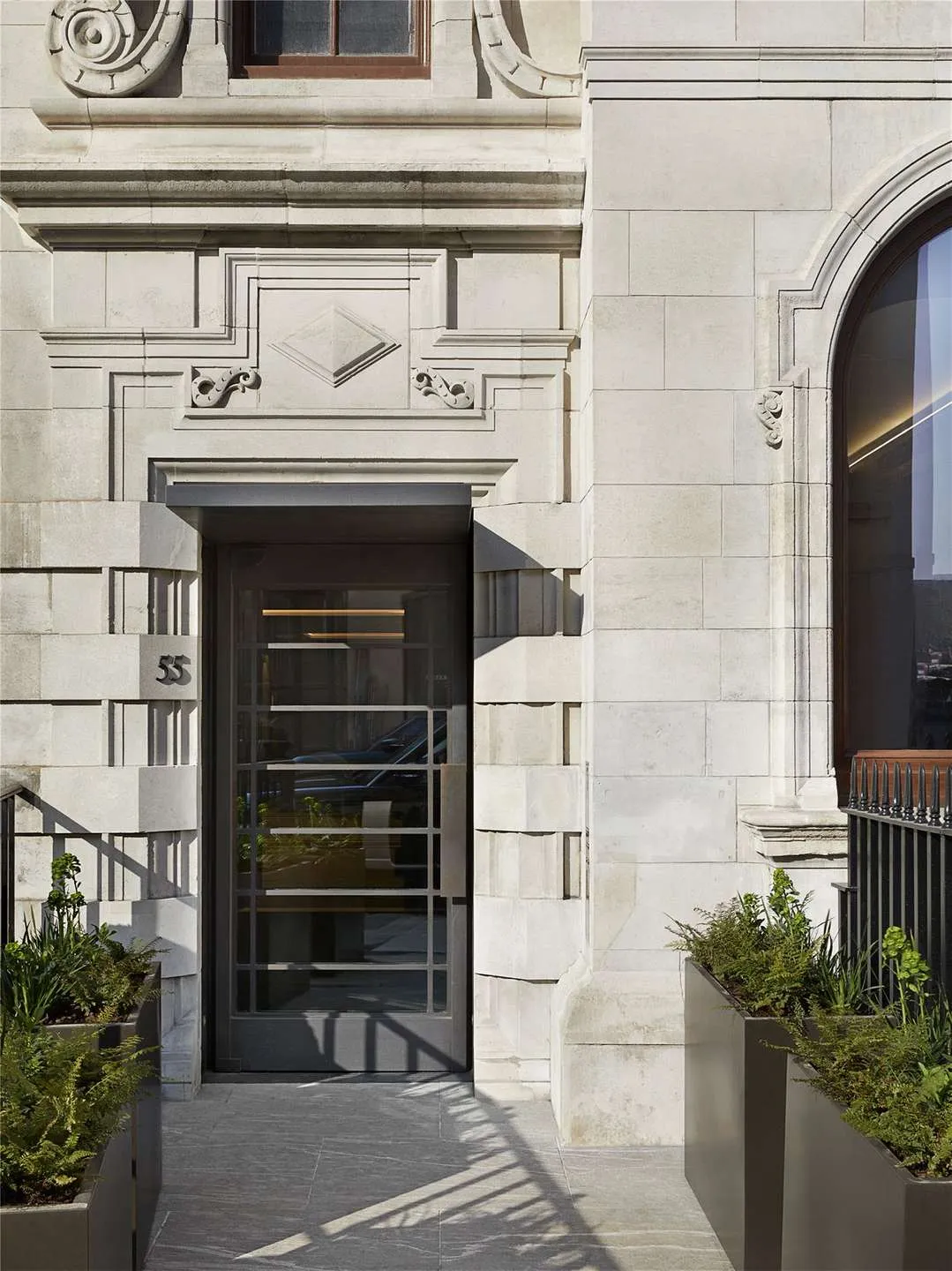 Knightsbridge Gate, Knightsbridge, SW1X, photo 25