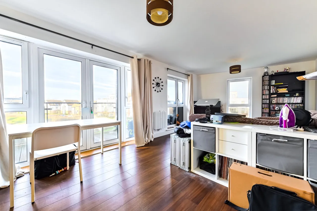 Flat 13, Eniac View, Milton Keynes, 14 Atlas Way, MK10 9SP, photo 12