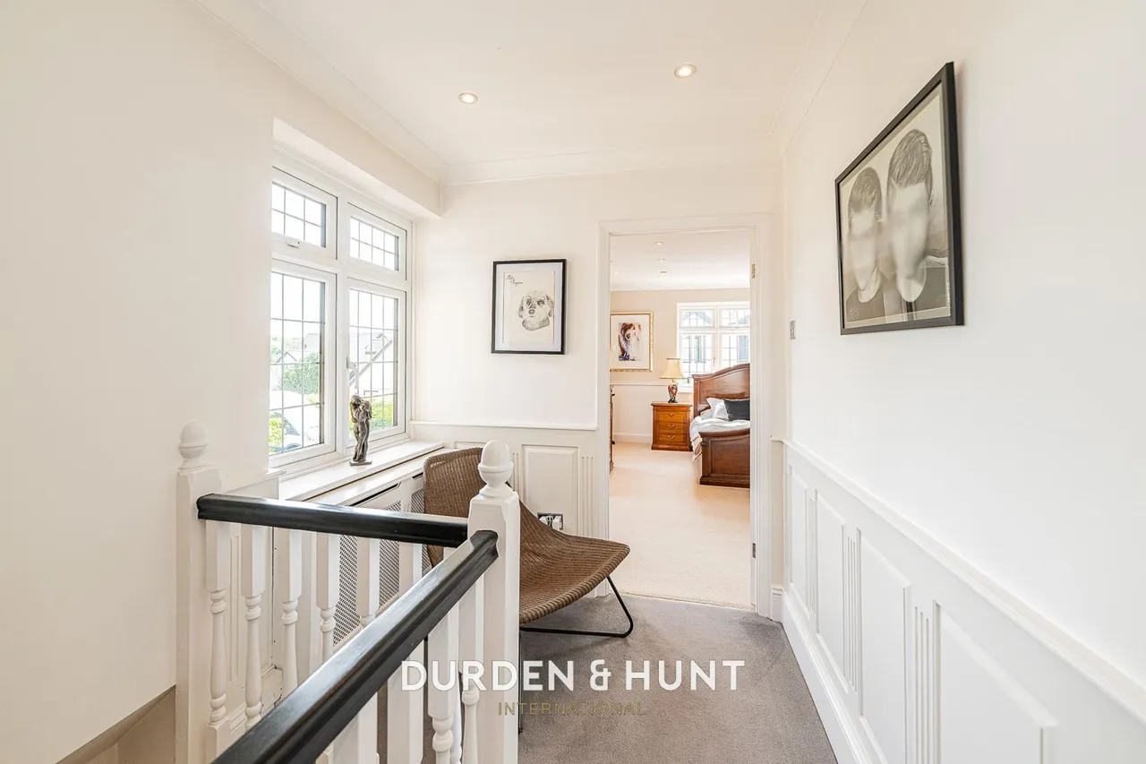Farm End, Chingford, E4, photo 21