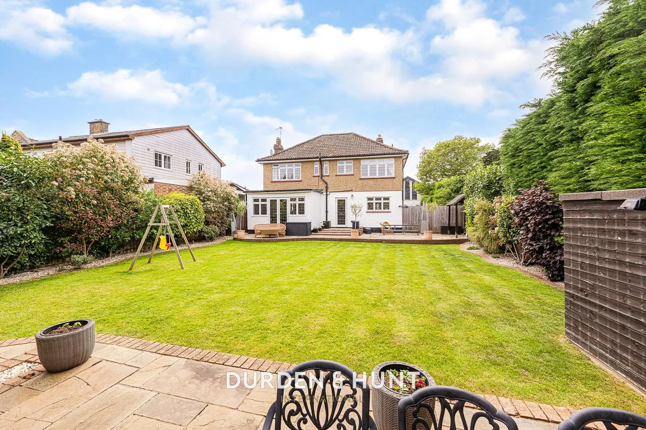 Farm End, Chingford, E4, photo 39