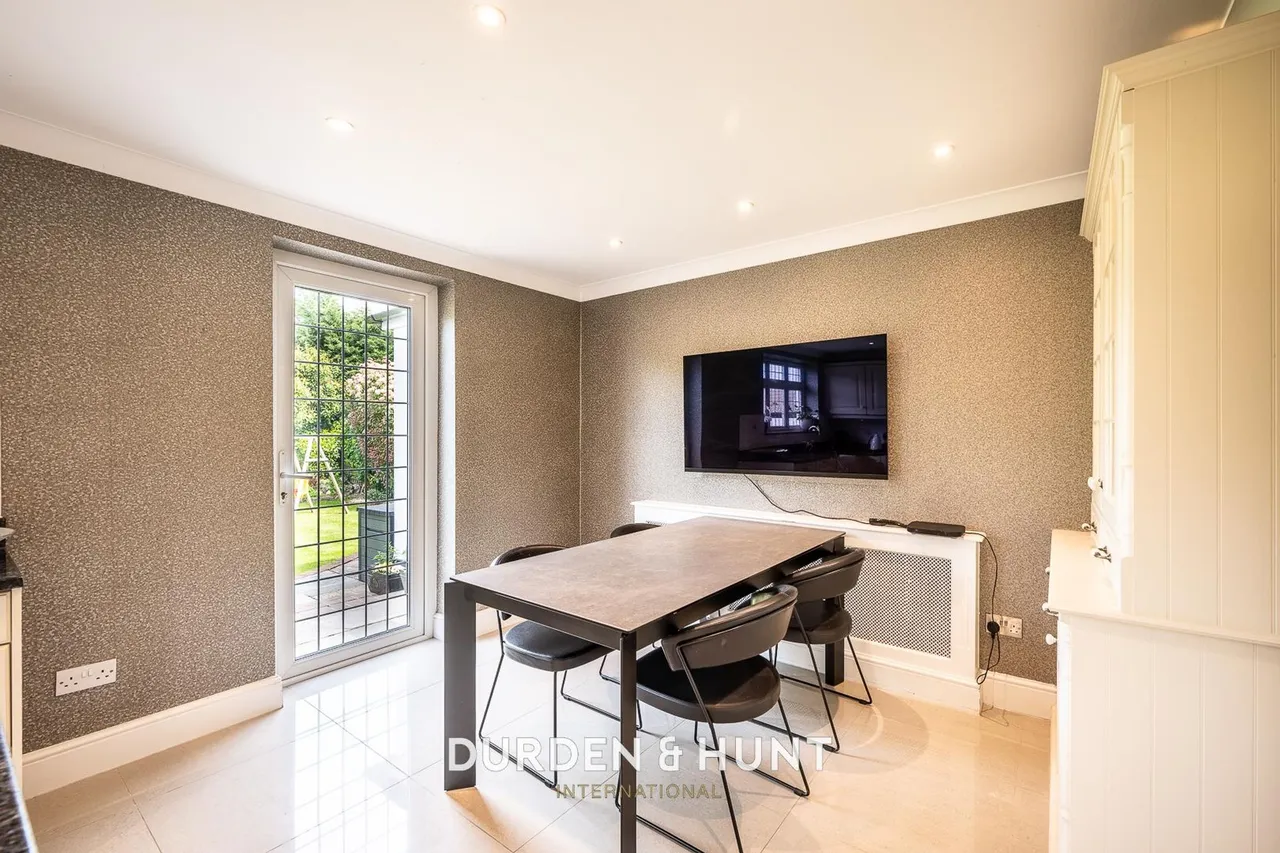 Farm End, Chingford, E4, photo 11