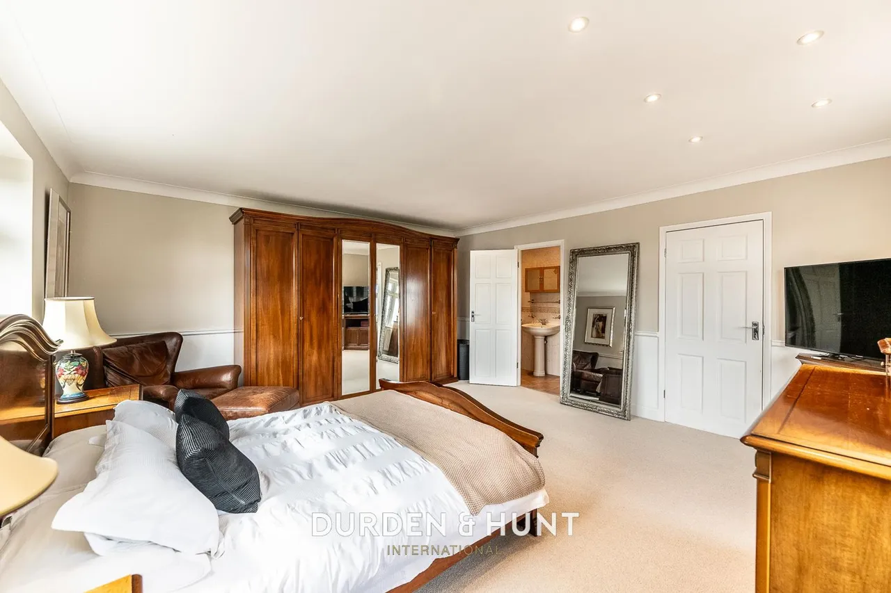 Farm End, Chingford, E4, photo 18