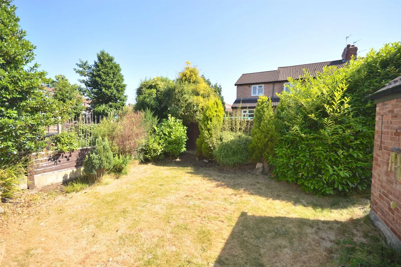 Moorland Avenue, Sale, photo 9