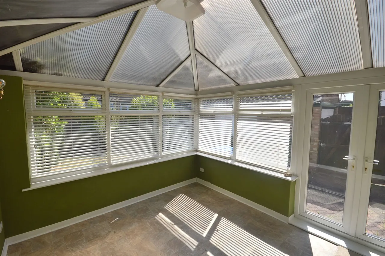 Moorland Avenue, Sale, photo 10