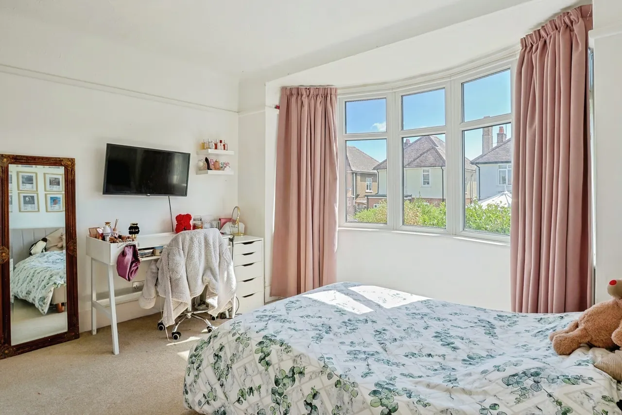 Decies Road, Poole, BH14, photo 14