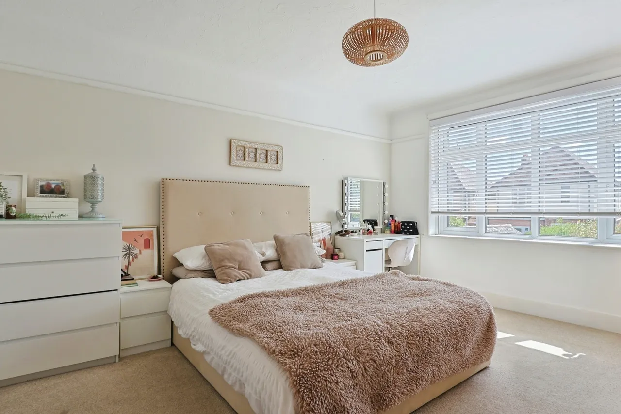 Decies Road, Poole, BH14, photo 12