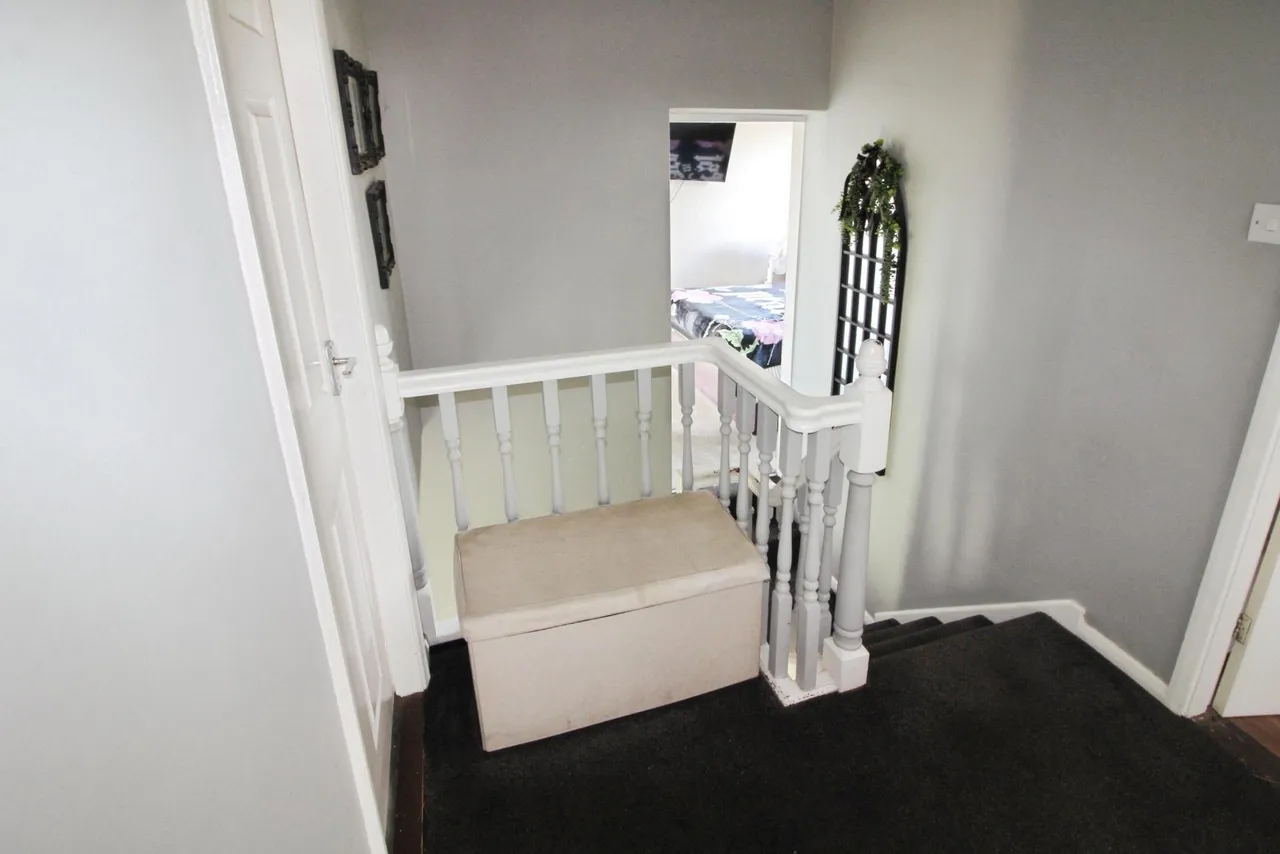 Baker Drive, Winterton, DN15, photo 2