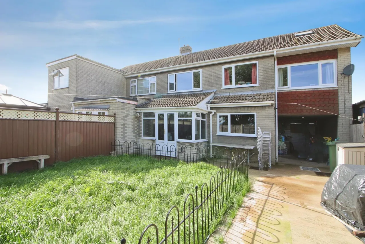 Baker Drive, Winterton, DN15, photo 35