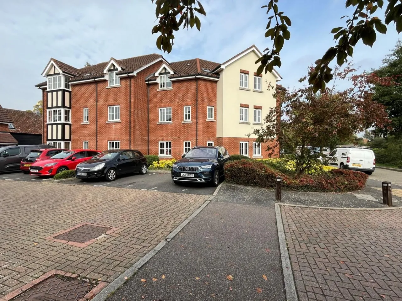 2 bed flat for sale — The Granary, St Margarets