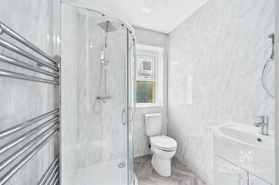 Rose Avenue, Cowlersley, West Yorkshire, HD4, photo 6