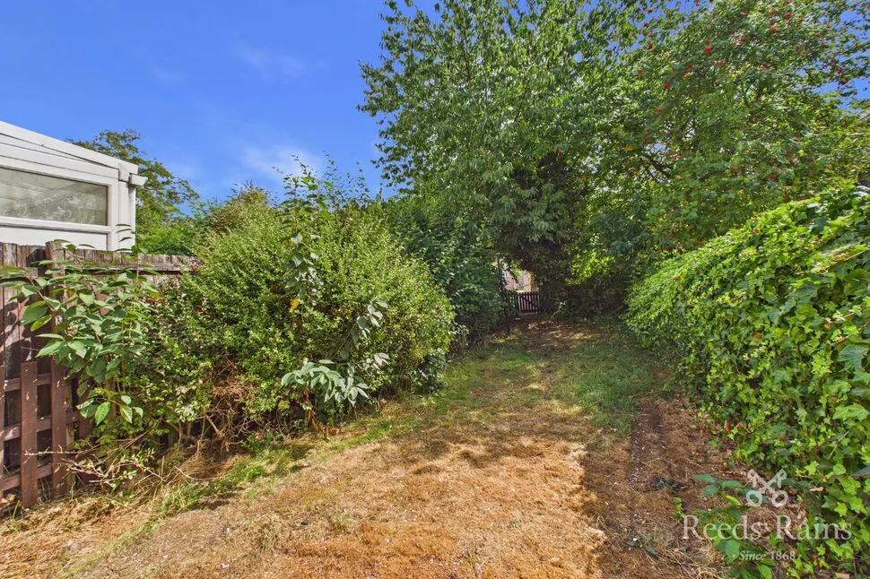 Rose Avenue, Cowlersley, West Yorkshire, HD4, photo 8